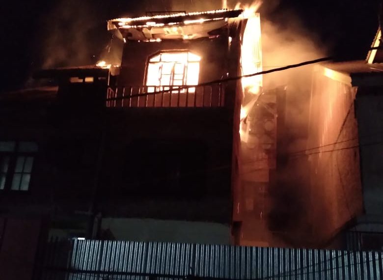 House gutted in  Sopore midnight blaze