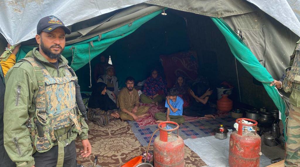 Indian Army Extends Humanitarian Assistance to Fire-Stricken Victims in Kalaroos
