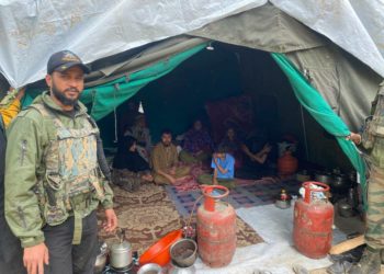 Indian Army Extends Humanitarian Assistance to Fire-Stricken Victims in Kalaroos