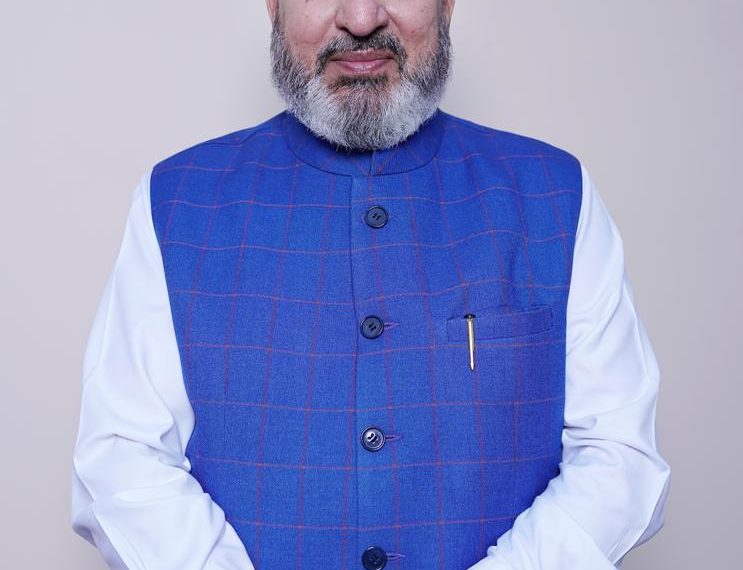 Syed Mohammad Altaf Bukhari congratulates J&K candidates for cracking the UPSC exams   