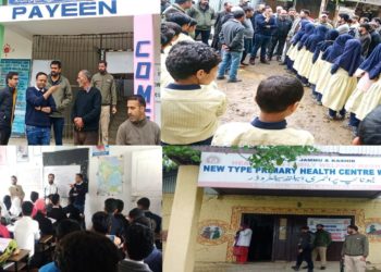 DC Kupwara visits far flung areas of Rajwar block, Inspects schools, NTPHC Wadder; takes stock of developmental works 