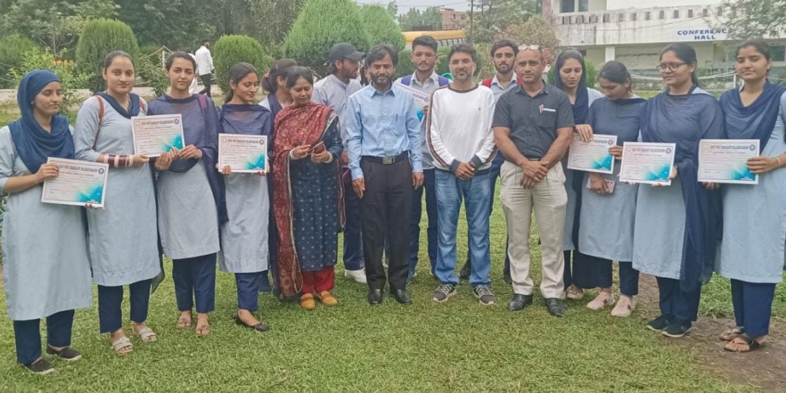 Govt. P. G. College Rajouri organises a symposium on the theme of ‘Beat Plastic Pollution.’ 