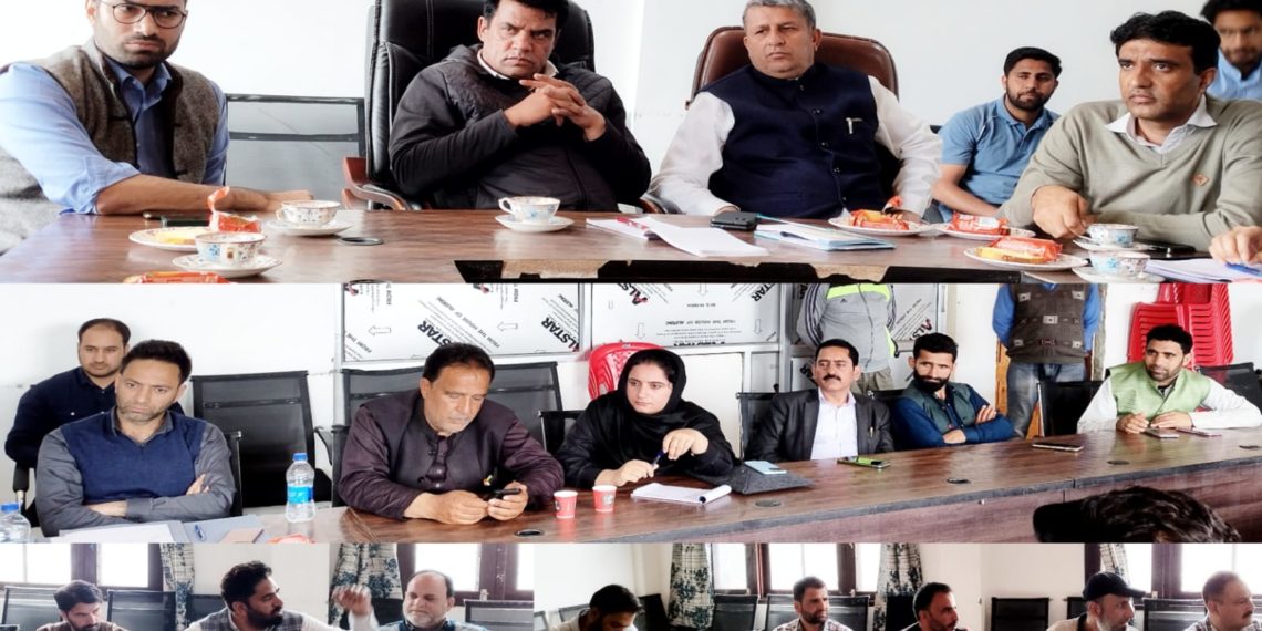 Chairman, District Development Council Kupwara reviews  implementation of  SBM-G Phase- II 