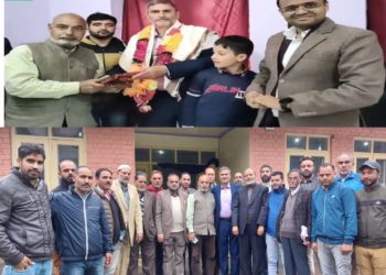 DIO Kupwara  Mohammad Yousuf Mir accorded warm send-Off DC Kupwara appreciates services of outgoing officer