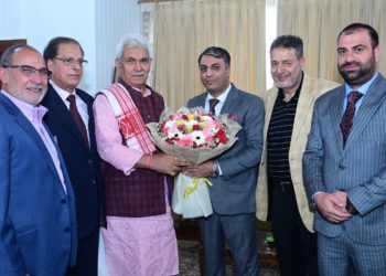 National Secretary Mahamana Malaviya Mission; Kashmir Chamber of Commerce & Industry delegation call on Lt Governor 