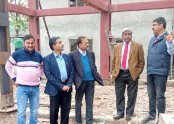 VC CUK reviews construction works at SP College 