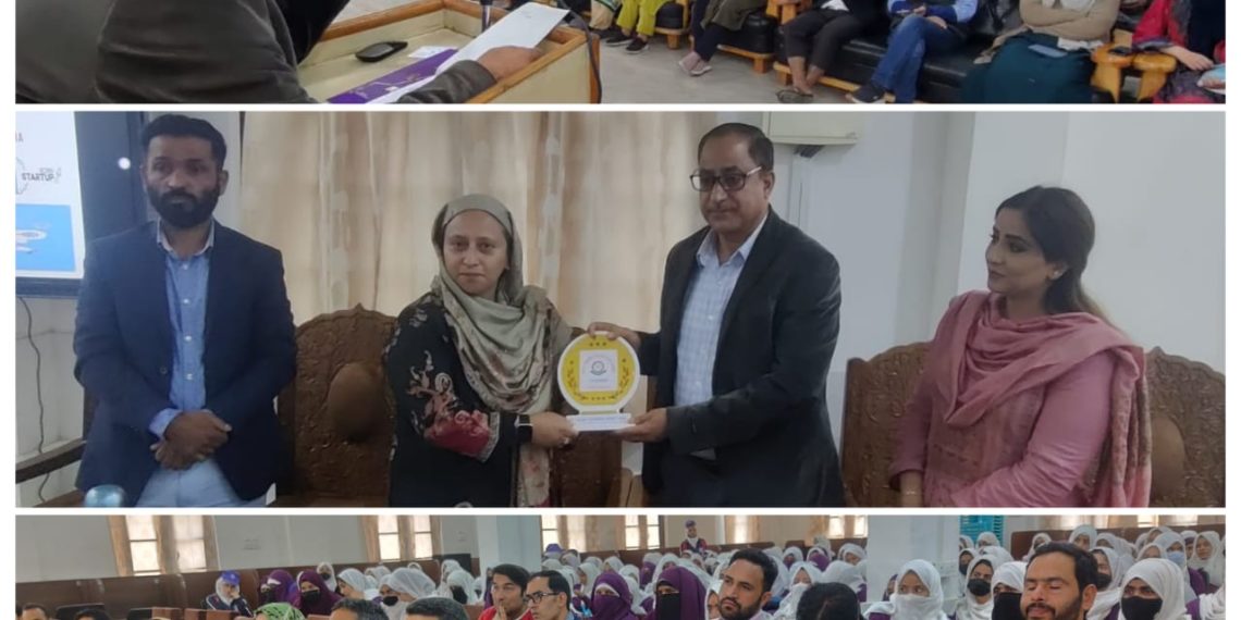 Women entrepreneurs can bring a positive change in the society: Director JKEDI 