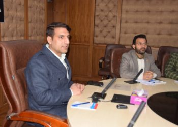 Aijaz Asad reviews working of PD&MD, Economics & Statistics deptt
