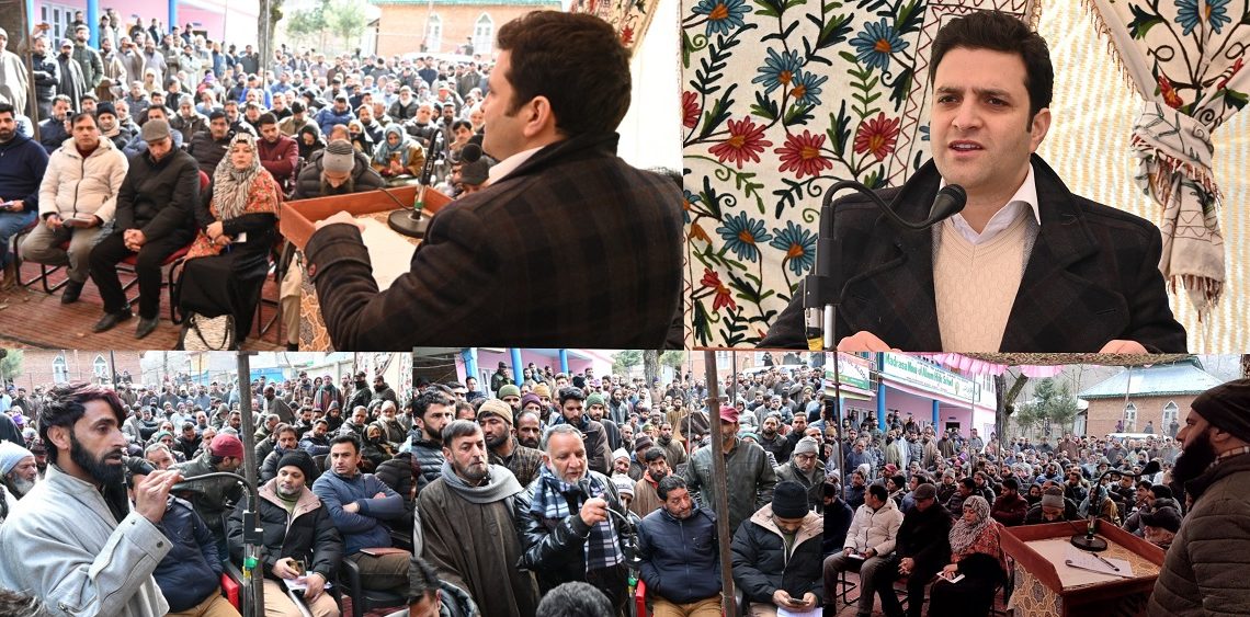 Distt Admin Kulgam holds Block Diwas at Kund Block