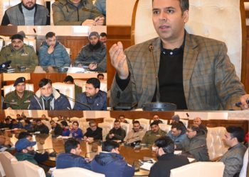 DC Kulgam reviews arrangements for celebration of Republic day, 2024