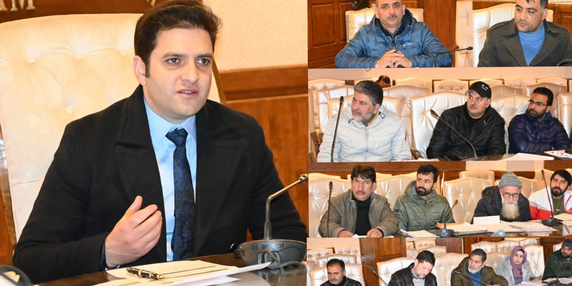 DC Kulgam reviews Power scenario