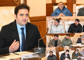 DC Kulgam reviews Power scenario