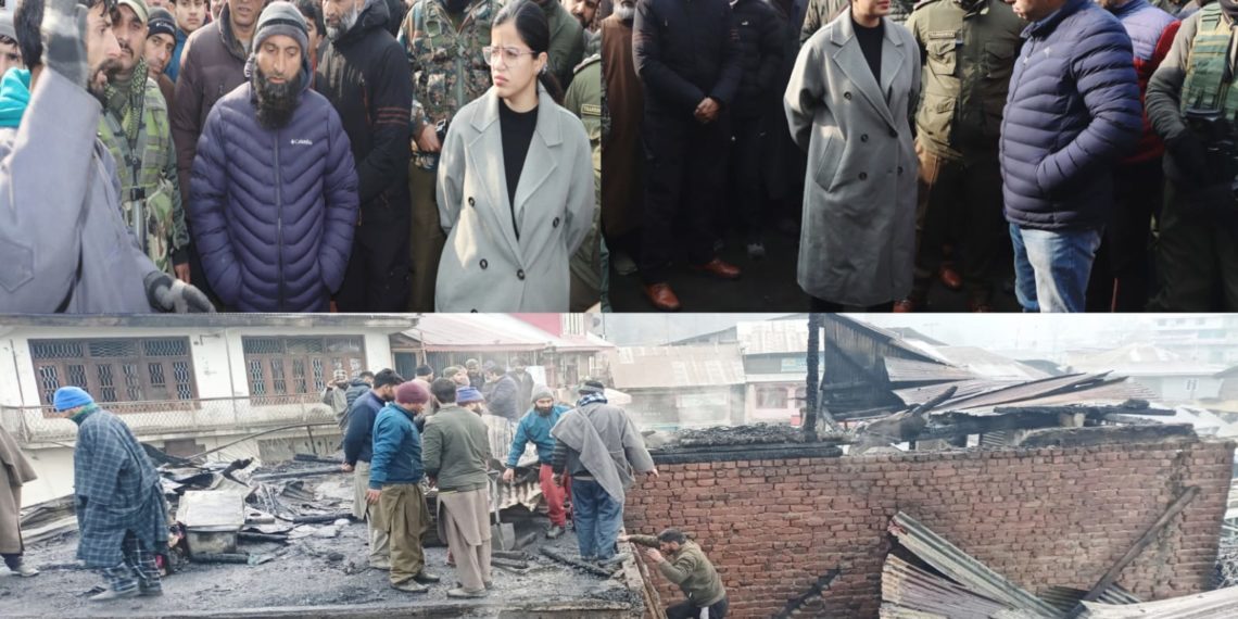 DC Kupwara visits fire victims of Bus Stand Kupwara, extends sympathies