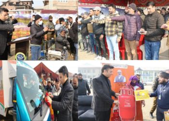 DC Srinagar reviews functioning of Health sector of the District