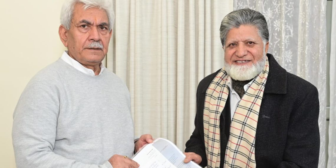 Former Minister, ex-Legislator call on Lt Governor