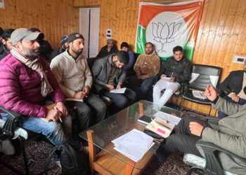Media Incharge for Kashmir, Adv. Sajid Yousuf Shah, Orchestrates Strategic Meeting with District Media Incharges and Morchas.
