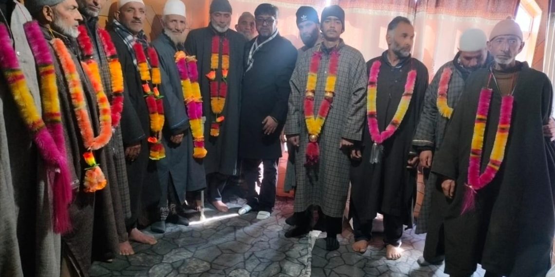Ghulam Nabi Azad Aims for Positive Change and Employment Revolution : Er Yatoo