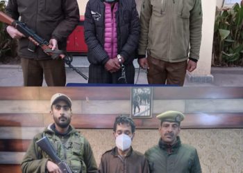 Police arrests 2 drug peddlers in Baramulla; Contraband substances recovered