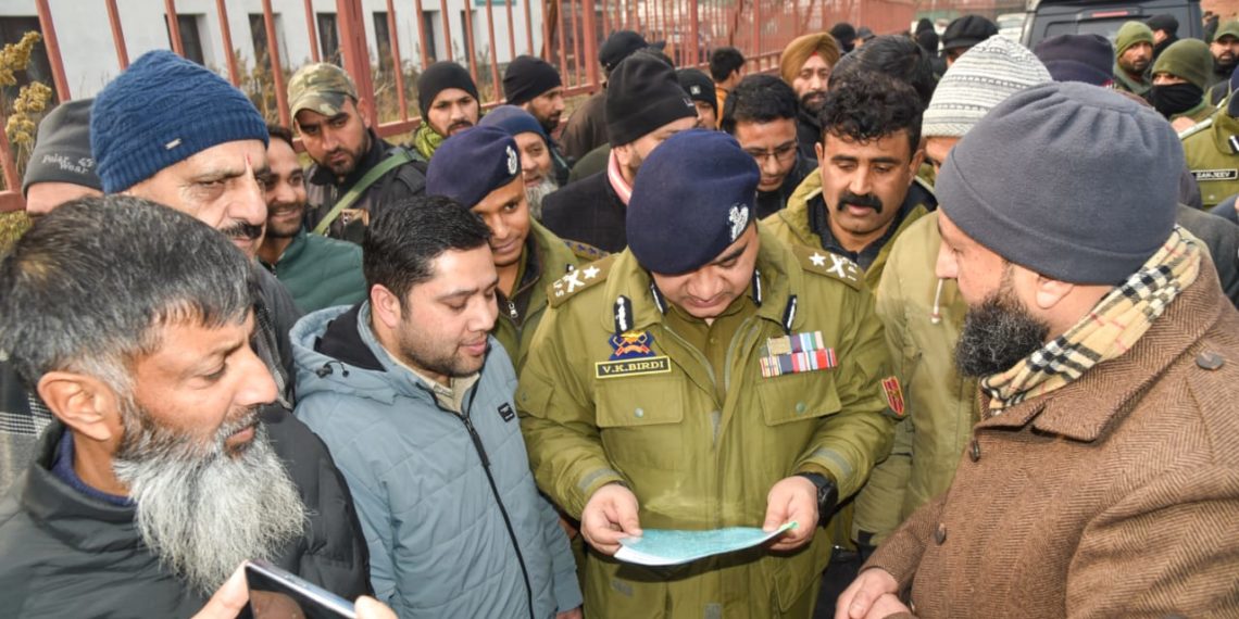 IGP Kashmir visits North Kashmir’s Baramulla district