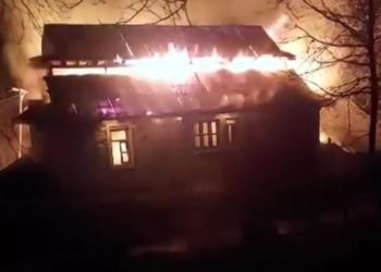 Two Residential House and one shop Involved in flame , F&ES Quick action prevents major disaster