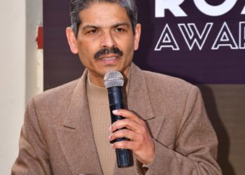 DGP, J&K flags off Road Safety Awareness rally at Gulshan Ground, Jammu