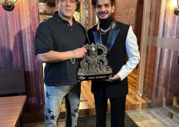 Munawar Faruqui wins Bigg Boss 17, beats Abhishek Kumar to win the finale race