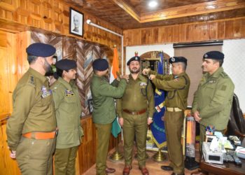 Pipping ceremony of newly promoted Superintendent of Police Peerzada Aijaz Ahmad held at RPHQ Baramulla