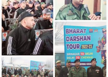 SSP Ganderbal flags off group of students of district Ganderbal for Bharat Darshan Tour-2024