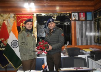 Shobhit Saksena-IPS assumes charge as SSP Kupwara
