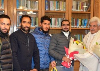 Delegation of JKSSB Selected Candidates call on Lt Governor