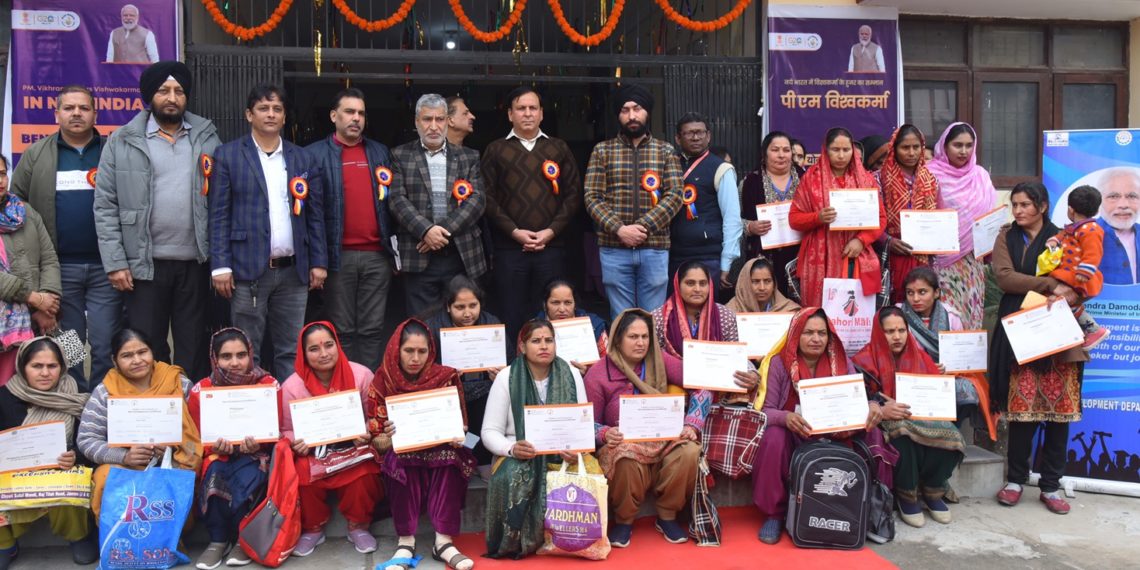 Ist batch of 30 trainees in Tailor (Darzi) trade begins at Women ITI Jammu