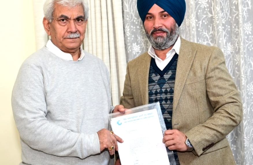 Chairman, Sikh Coordination Committee calls on Lt Governor