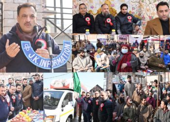 Controller, LMD visits Kachdora, Shopian; chairs VBSY Function