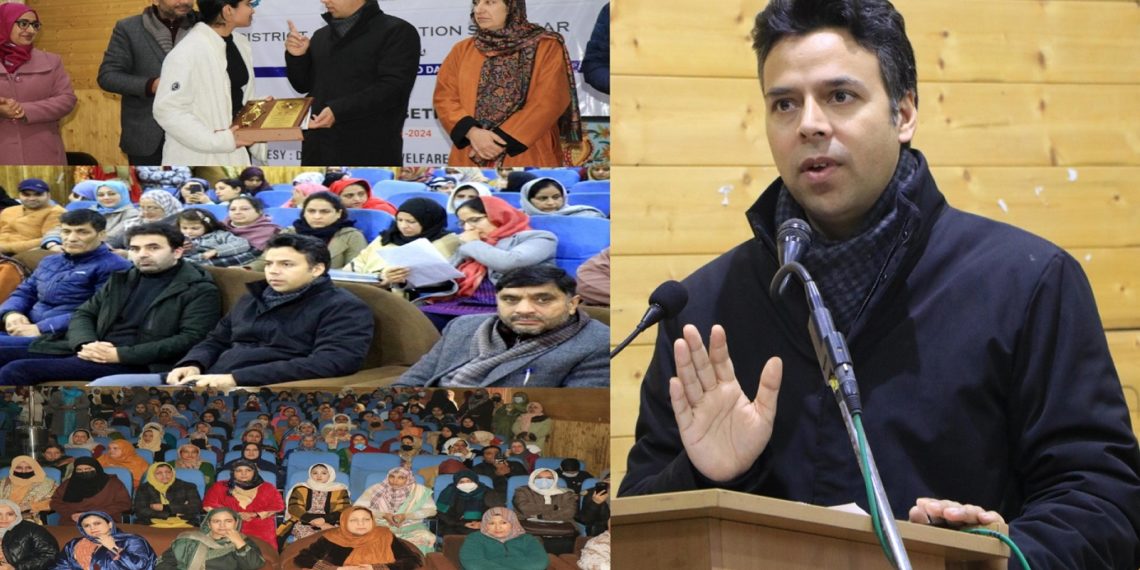Srinagar Admin organises programme on National Girl Child Day-2024 under BBBP at GGHSS Kothibagh
