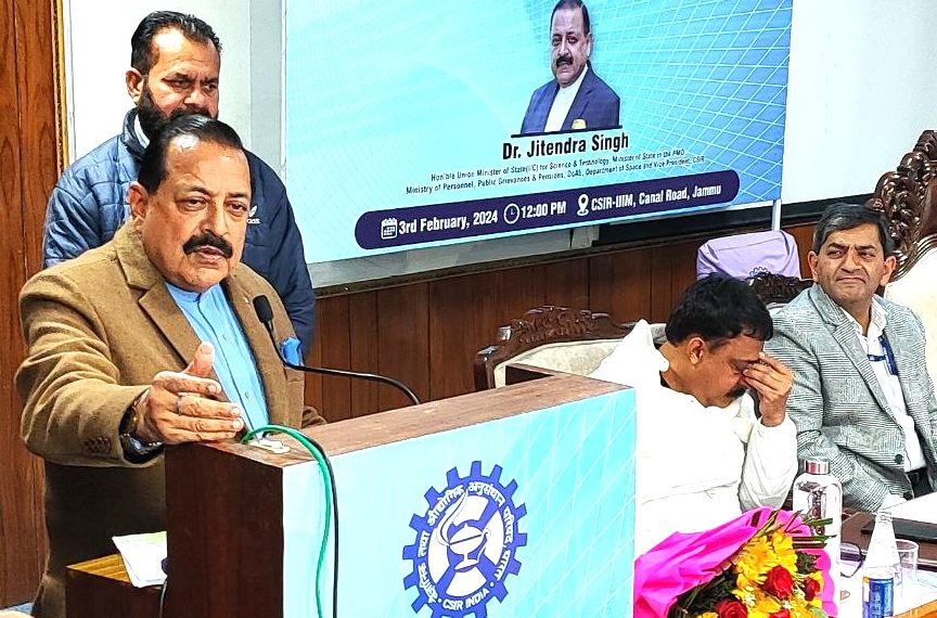 “Jammu and Kashmir born “Aroma Mission” will be among the torchbearers of “Viksit Bharat”, said Union Minister of State (Independent Charge) Science & Technology; MoS PMO, Personnel, Public Grievances, Pensions, Atomic Energy and Space, Dr Jitendra Singh in Jammu today