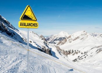Successful Rescue Operation in Gulmarg after Avalanche Strikes Army Ridge