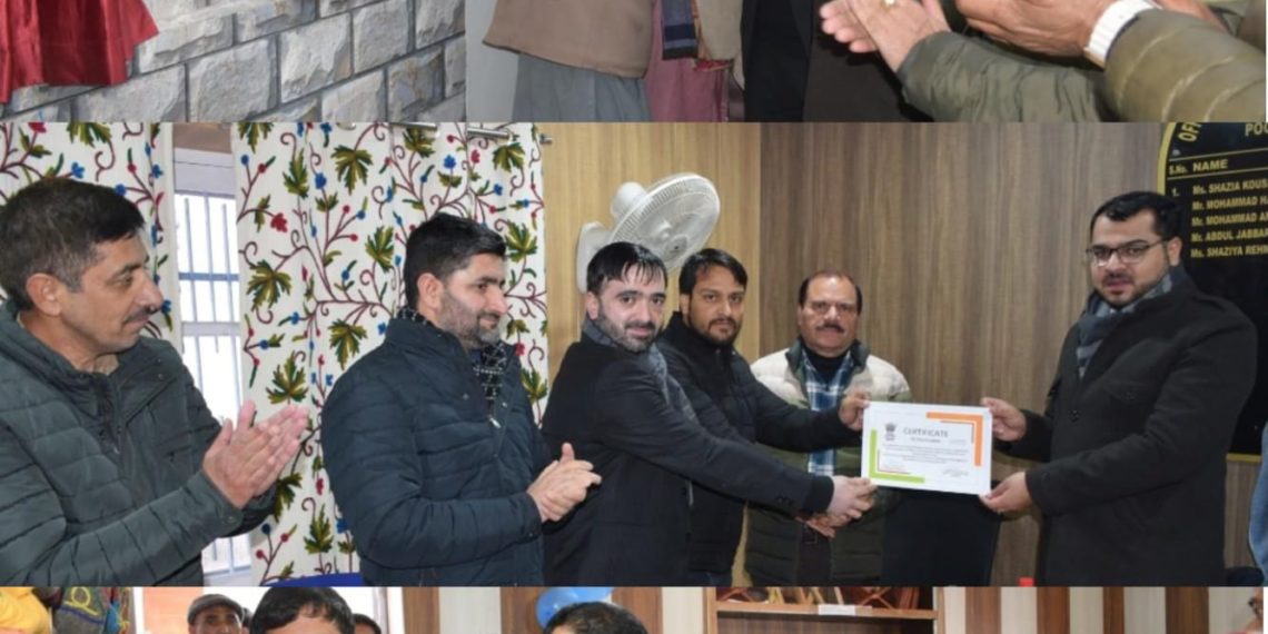 DDC Poonch inaugurates PM Vishwakarma HAAT at Handloom and Handicraft Office