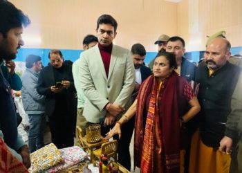 Dr Rashmi Singh addresses public grievances, highlights cultural initiatives