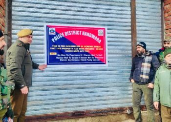 Police attaches property of notorious drug peddler in Handwara