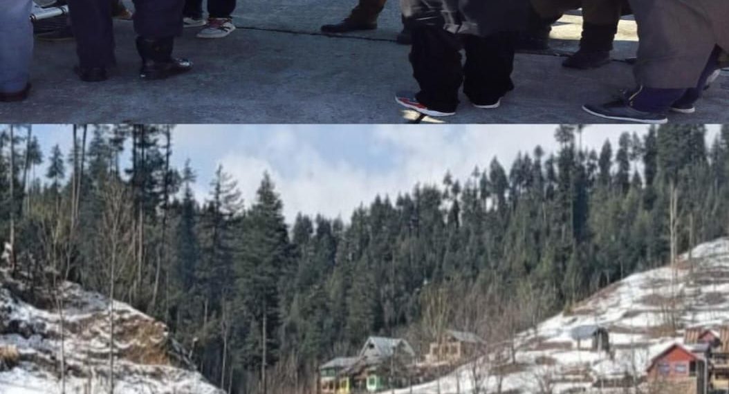 District admin Kupwara  arranges air sorties for Karnah, as many as 22 persons airlifted
