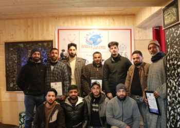 ASG Hospital Qamerwari, Srinagar, Hosts Successful Free Eye Checkup Camp in Collaboration with Social Activist Adv. Syed Junaid sadaat White Globe