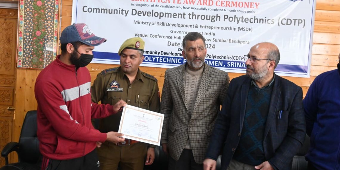 Govt. Polytechnic for Women Srinagar felicitated the candidates trained under CDTP Scheme