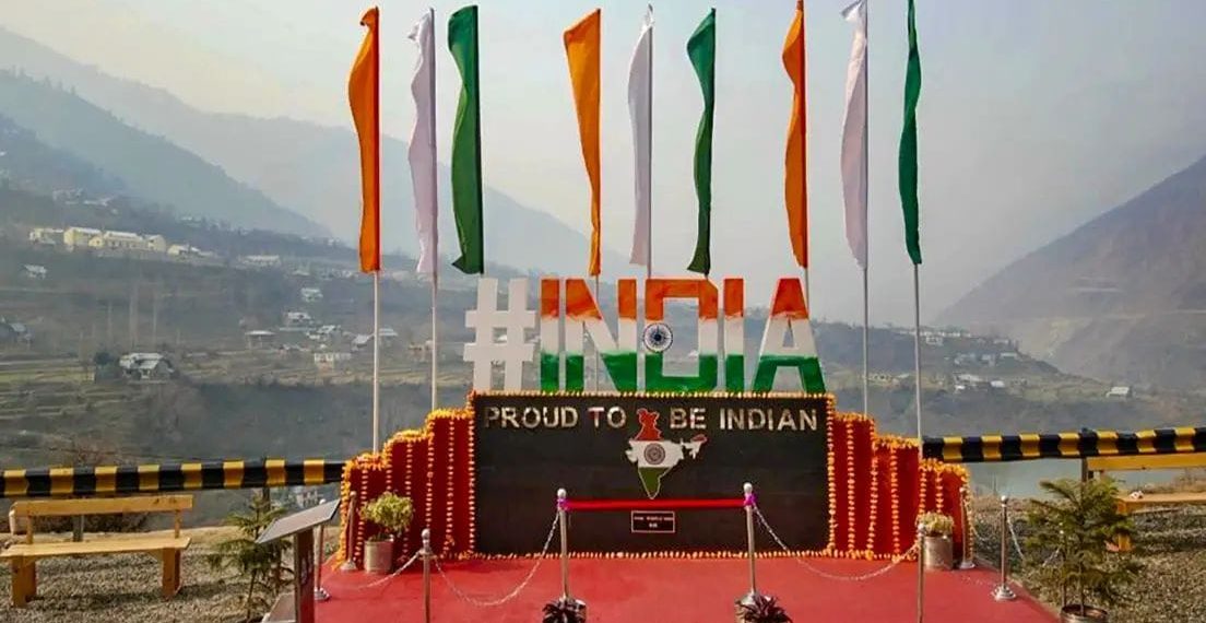 Selfie point near LoC in Uri becomes major tourist attraction