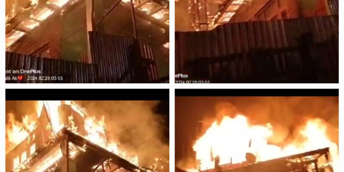 “Devastating Fire Strikes Moori Area of Nawagabra in Karnah, Leaving Two Homes in Ruins”