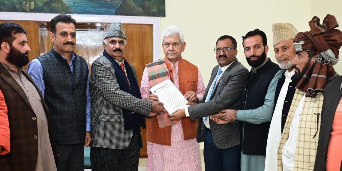 Delegations of Goswami Guru Nabha Dass Samaj Kalyan Parishad, Gujjar Bakerwal Conference call on Lt Governor