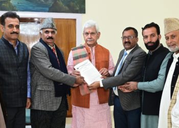 Delegations of Goswami Guru Nabha Dass Samaj Kalyan Parishad, Gujjar Bakerwal Conference call on Lt Governor