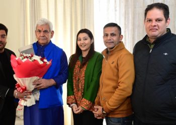 President JKNPF, Trikuta Nagar Traders Association delegation call on Lt Governor