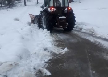 Fresh snowfall in higher reaches of Jammu & Kashmir, rain lashes plains