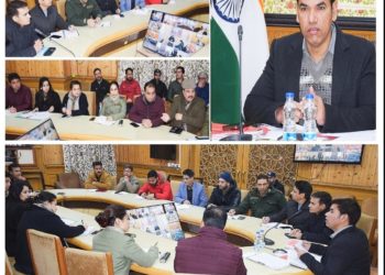 Div Com Kashmir reviews arrangements for celebration of Maha Shivratri