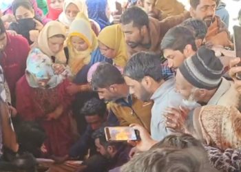Woman found dead at rented accommodation in Bijbehara